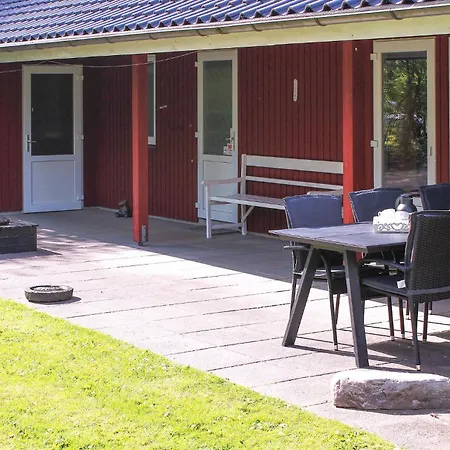 펜션 Three-bedroom In *