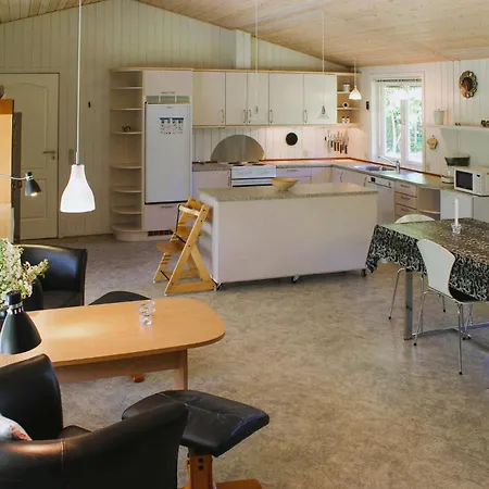 Three-bedroom In 펜션 *