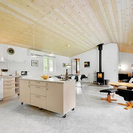 Hébergement de vacances Awesome In With Kitchen